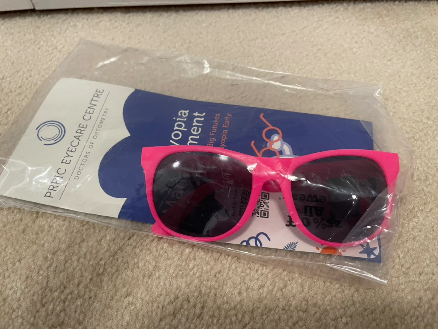 Pink Sunglasses - photo 2