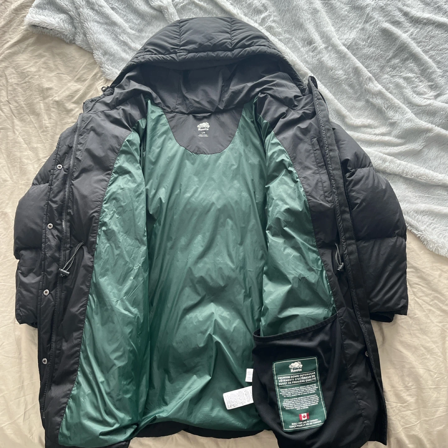 Roots Black Puffer Parka - Size L - photo 4