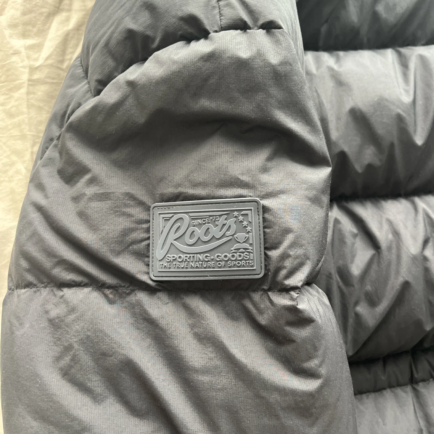 Roots Black Puffer Parka - Size L - photo 5