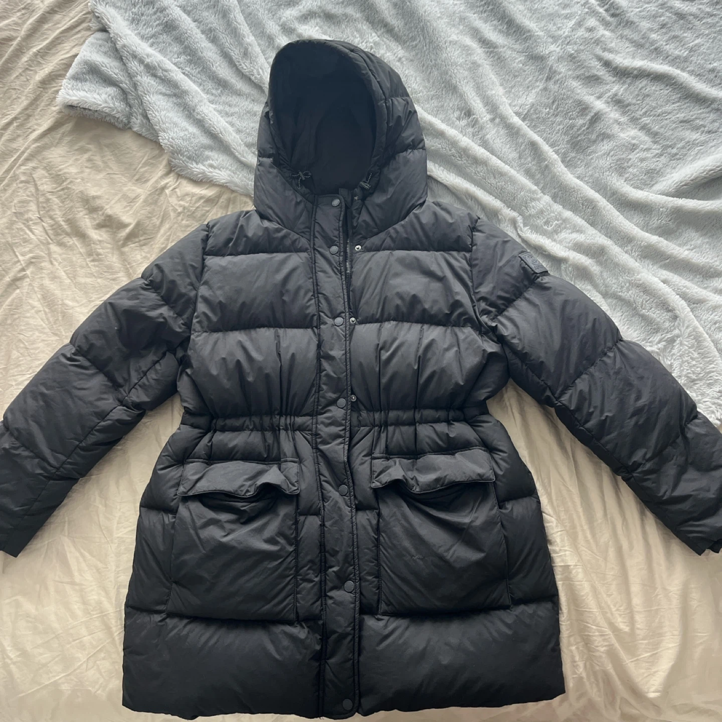 Roots Black Puffer Parka - Size L