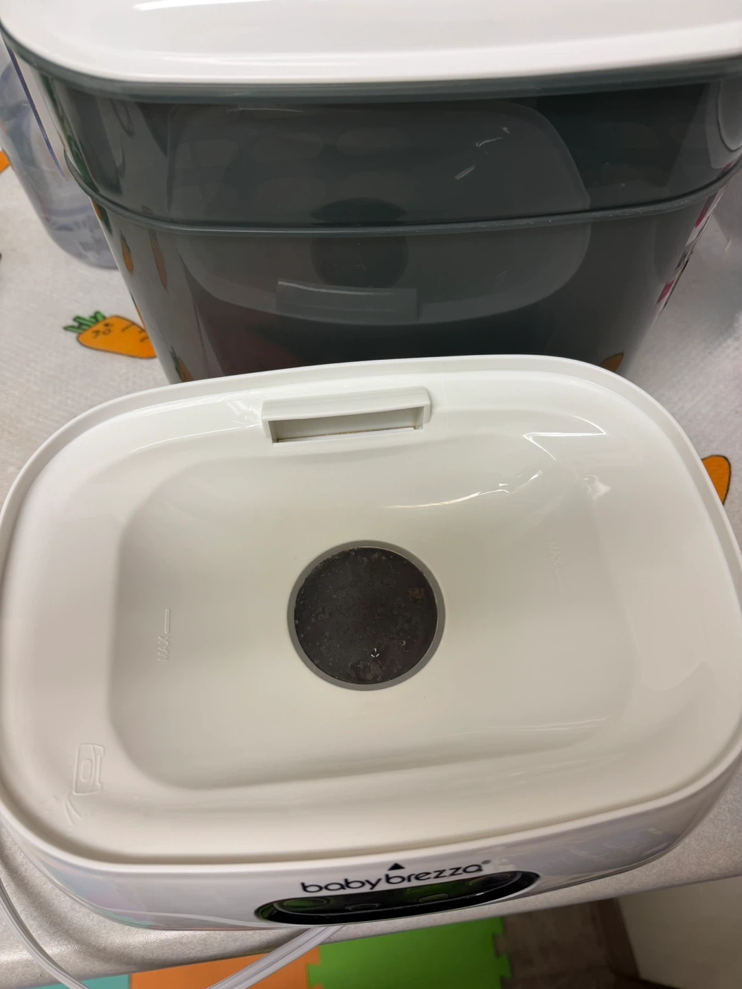 Baby Brezza Bottle Sterilizer Dryer - photo 3
