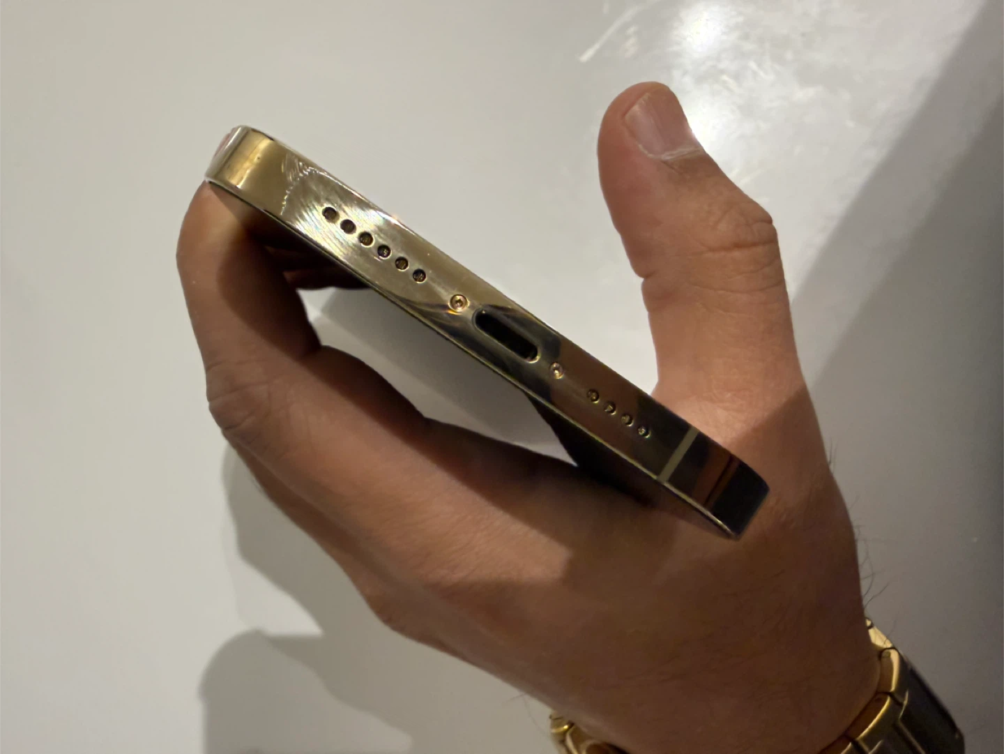 IPHONE 13 PRO MAX 128GB UNLOCKED 10/10 CONDITION $500 FIRM - photo 2