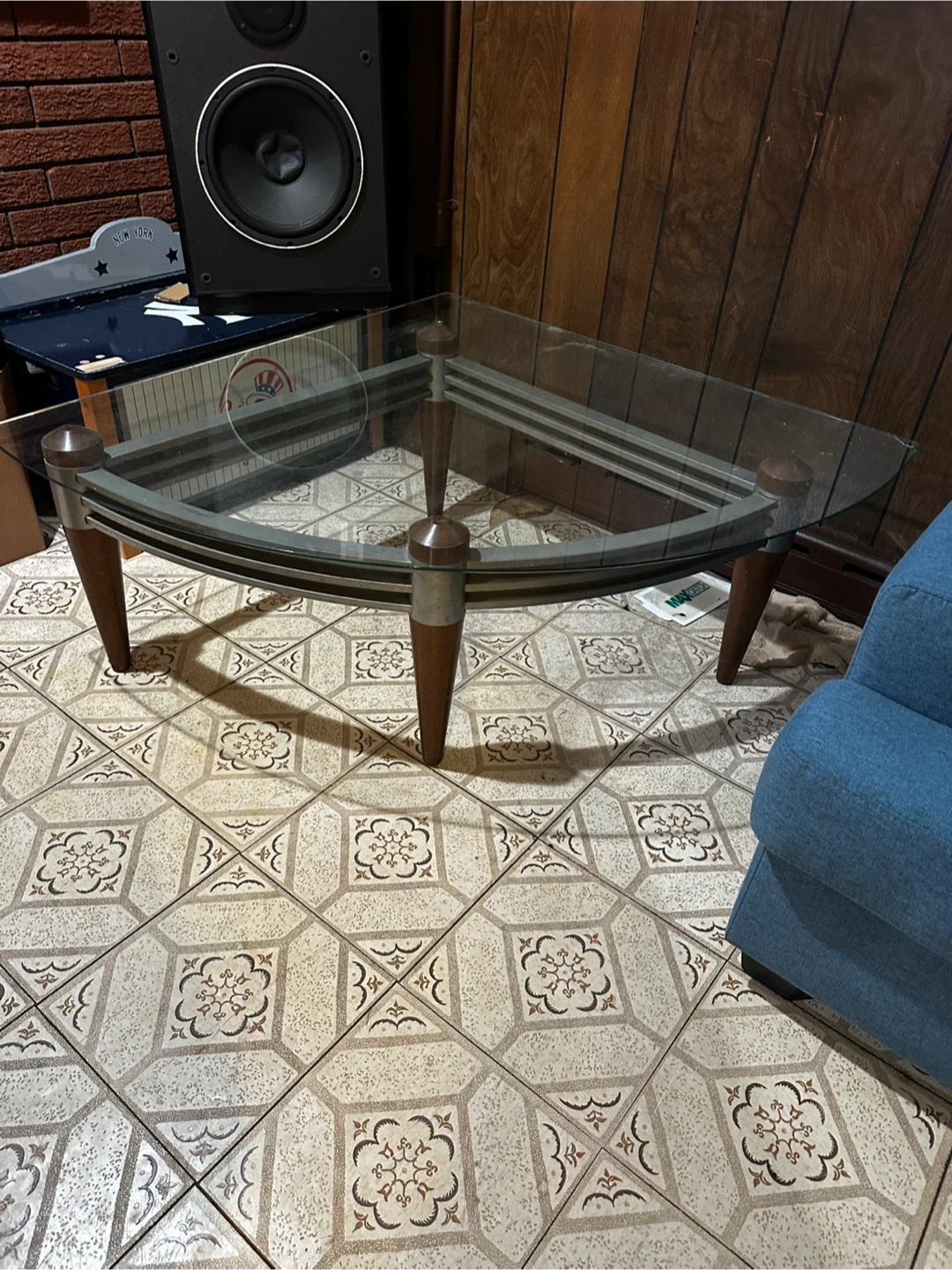 Glass Coffee Table - Triangle Shape - photo 2