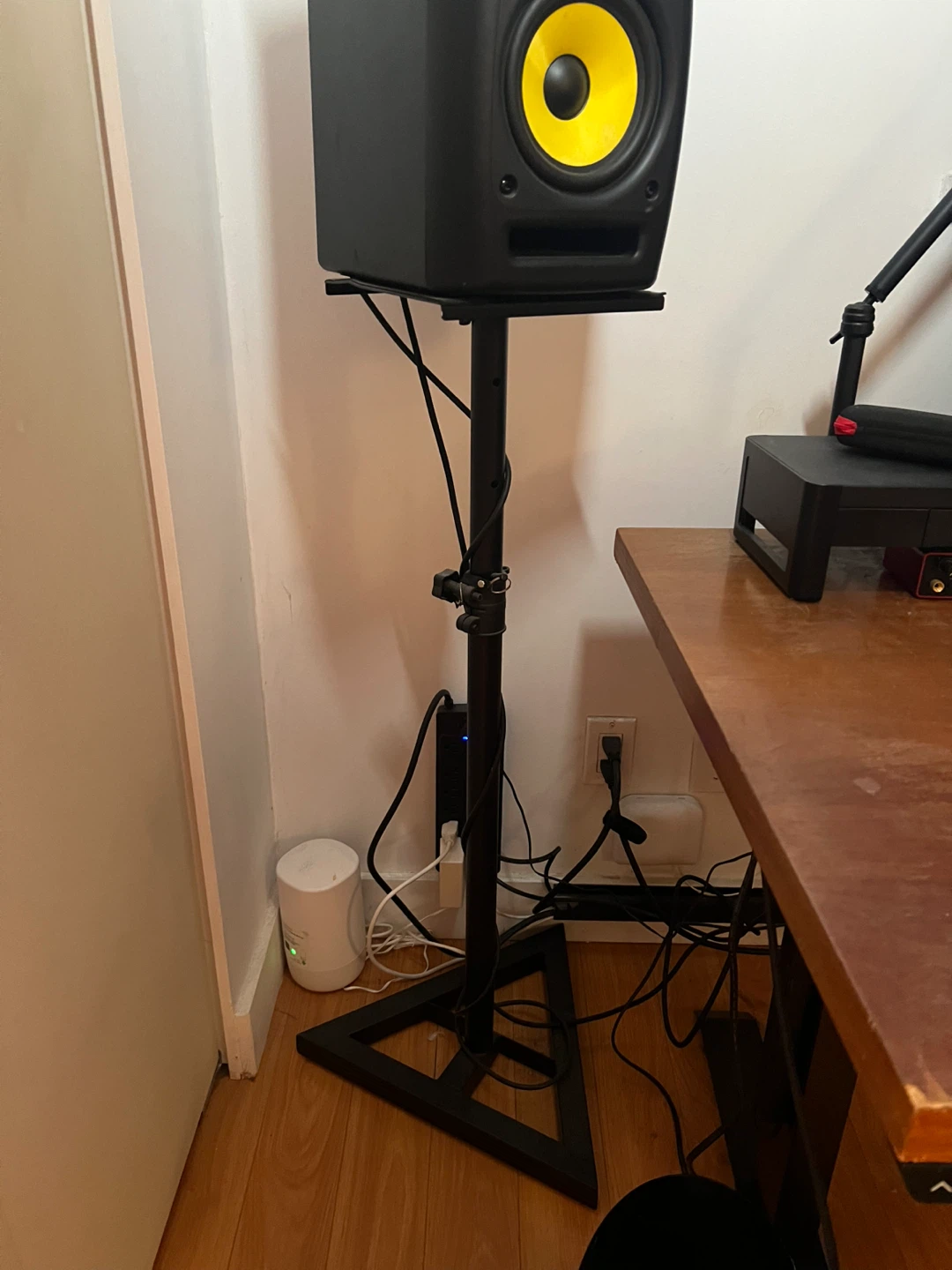 Studio Speaker Stand (Pair)