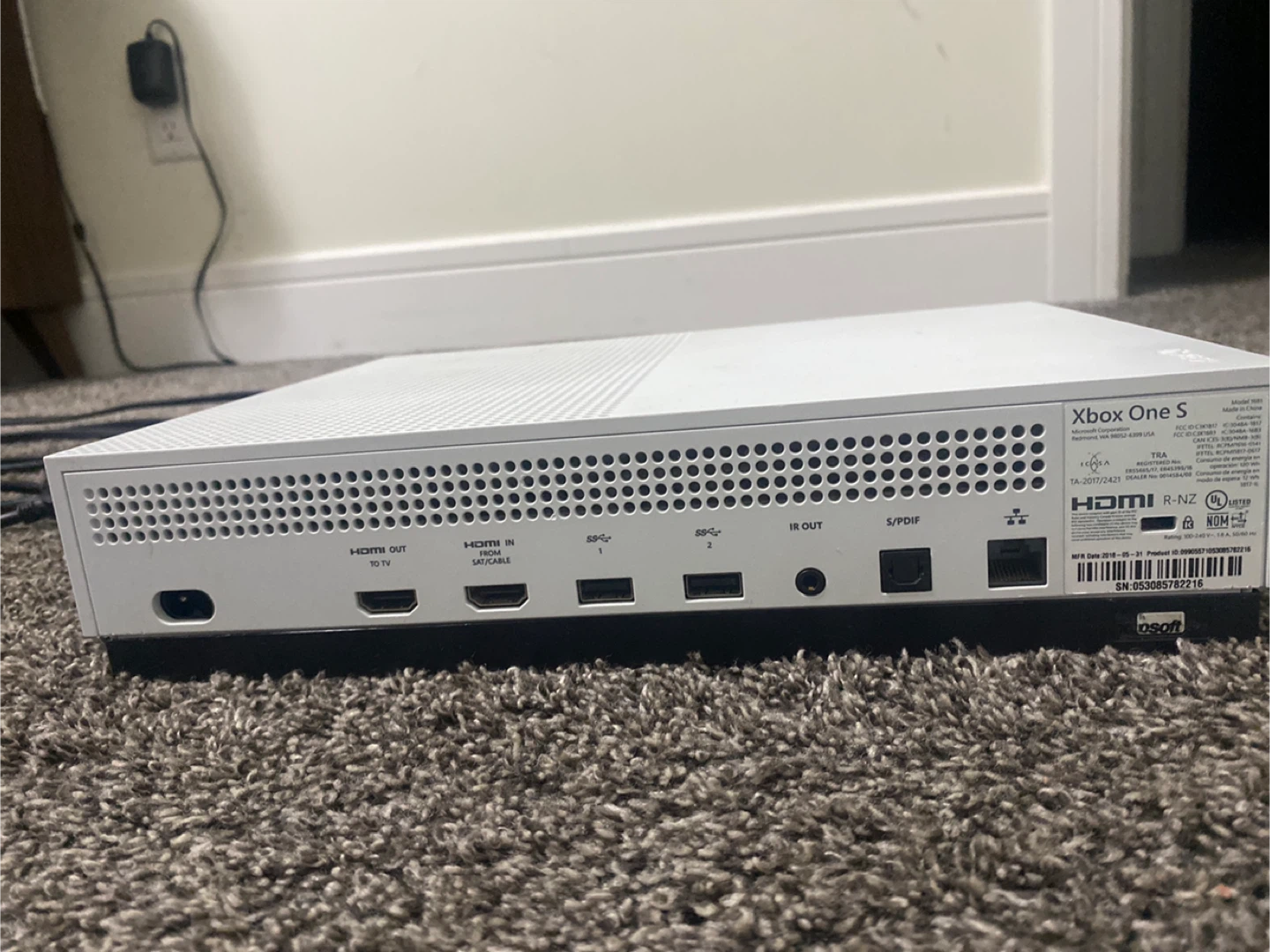 Xbox One S - White Console - photo 2