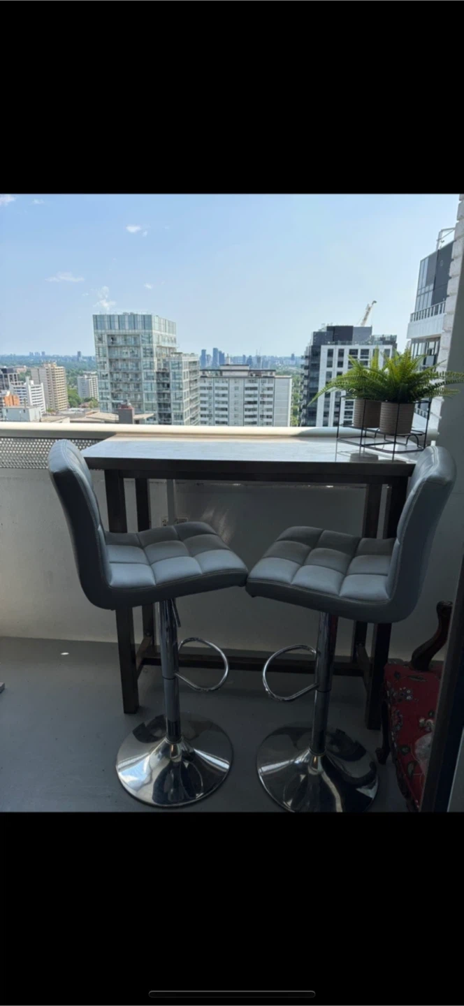 Bar Table and Two Stools Set - photo 4