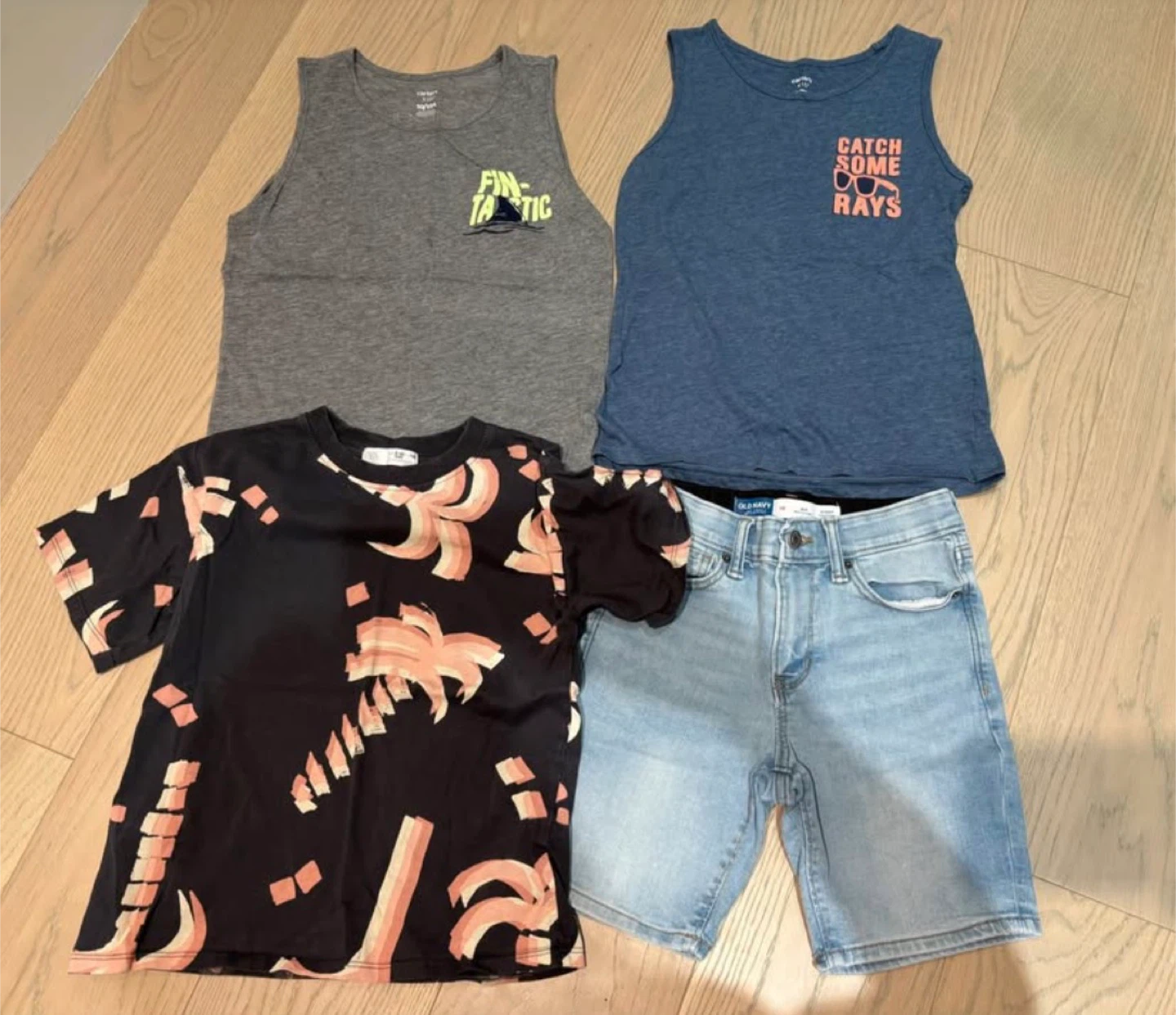Boys summer clothing bundle - ages 9 or 10