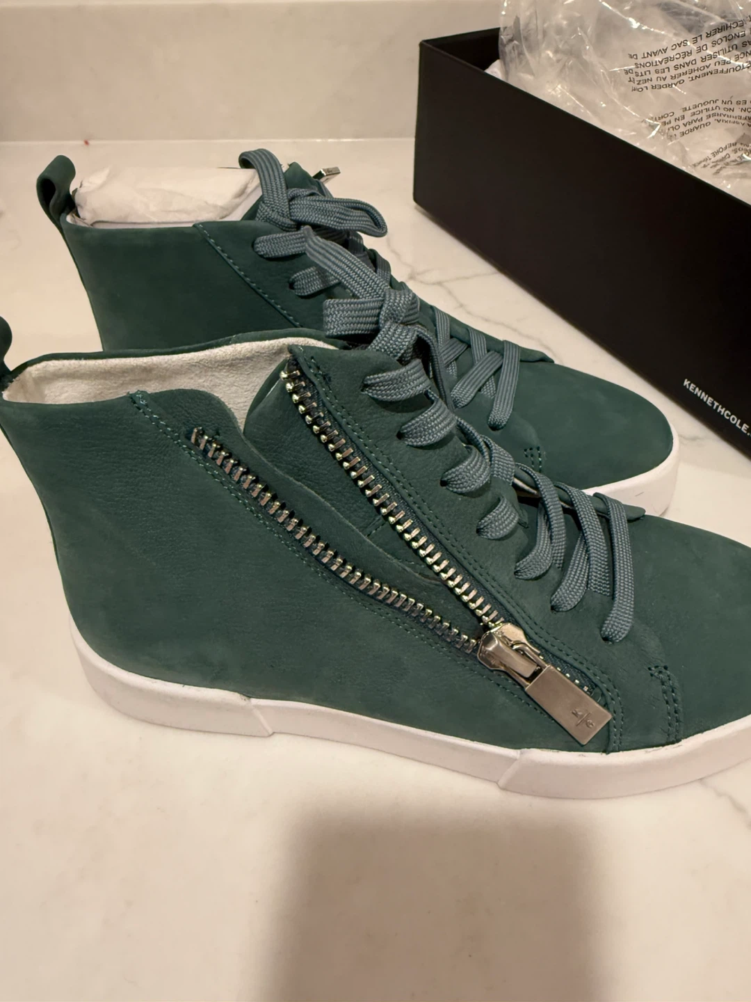 Kenneth Cole Tyler Mid Zip Sea Green 5.5 (women’s) - photo 2