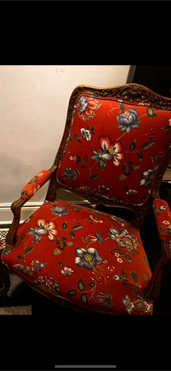 Vintage wooden Rustic Floral Hall Armchair! - photo 2