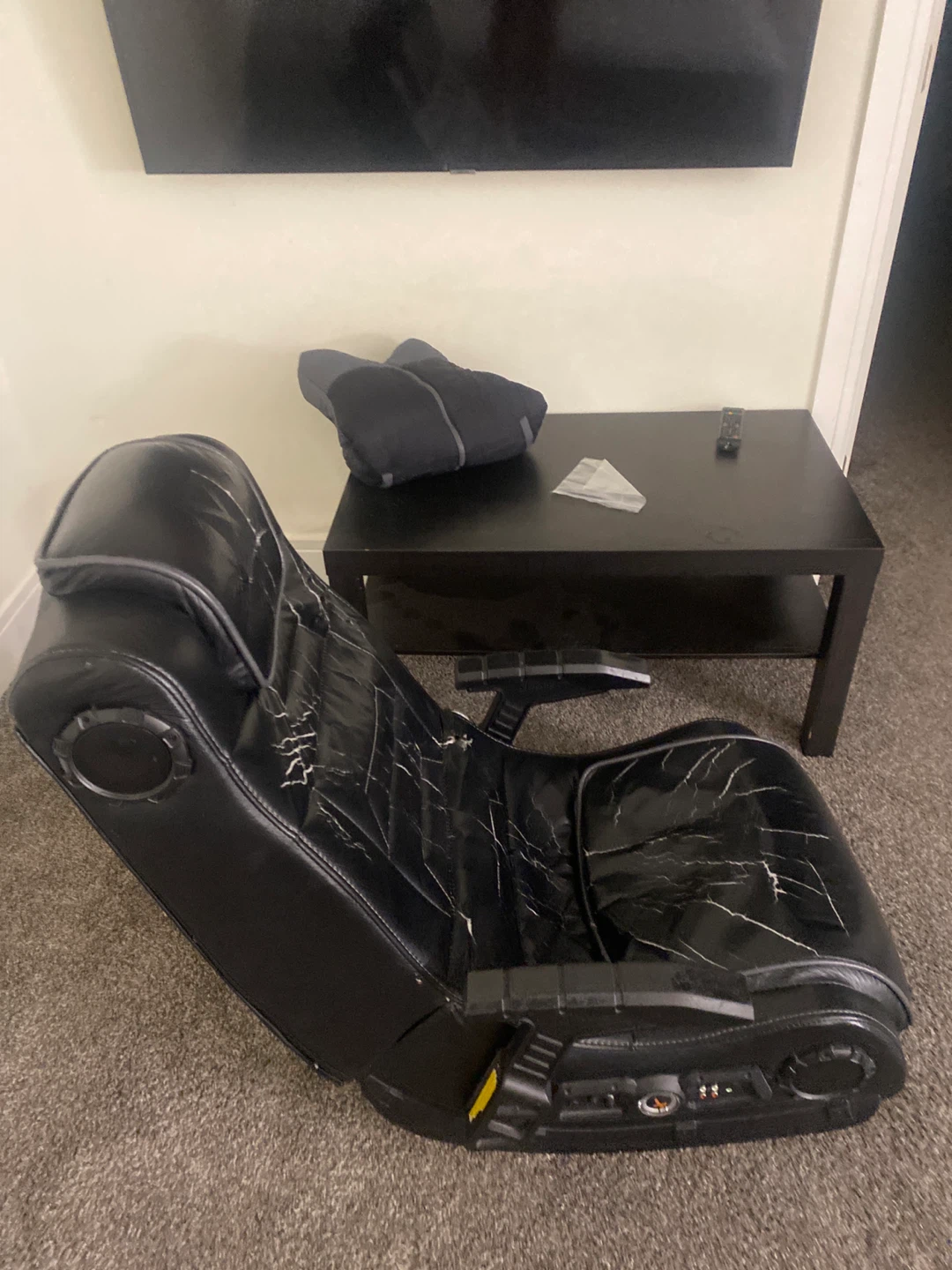 Black Gaming Chair - Worn Condition - photo 2