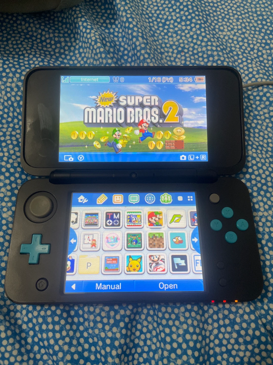 New Nintendo 2DS XL Handheld Console
