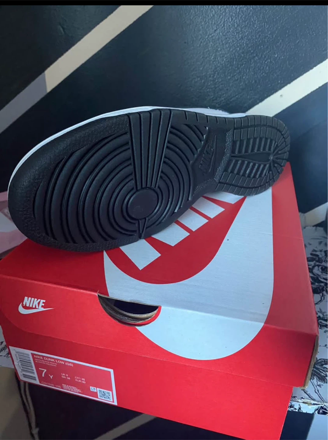 Nike Dunk Low GS Black White Size 7Y - photo 5