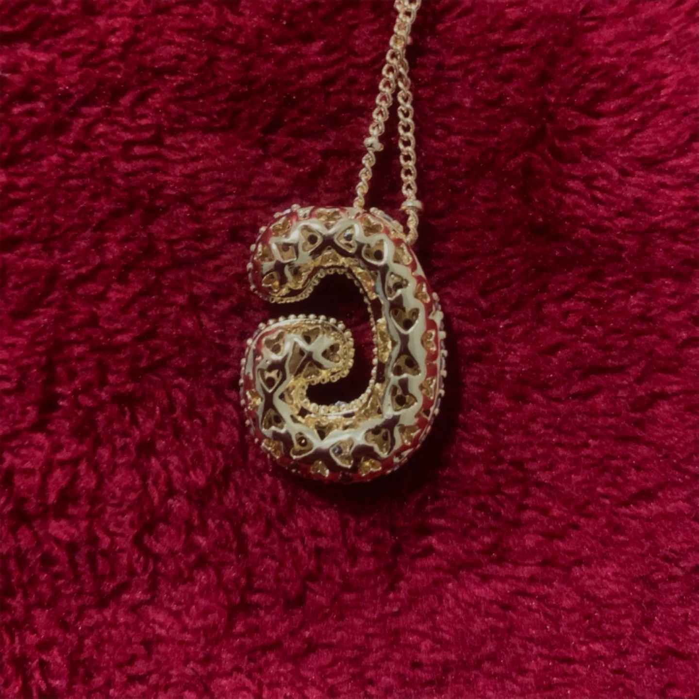 ‘G' Initial Pendant Necklace - photo 3