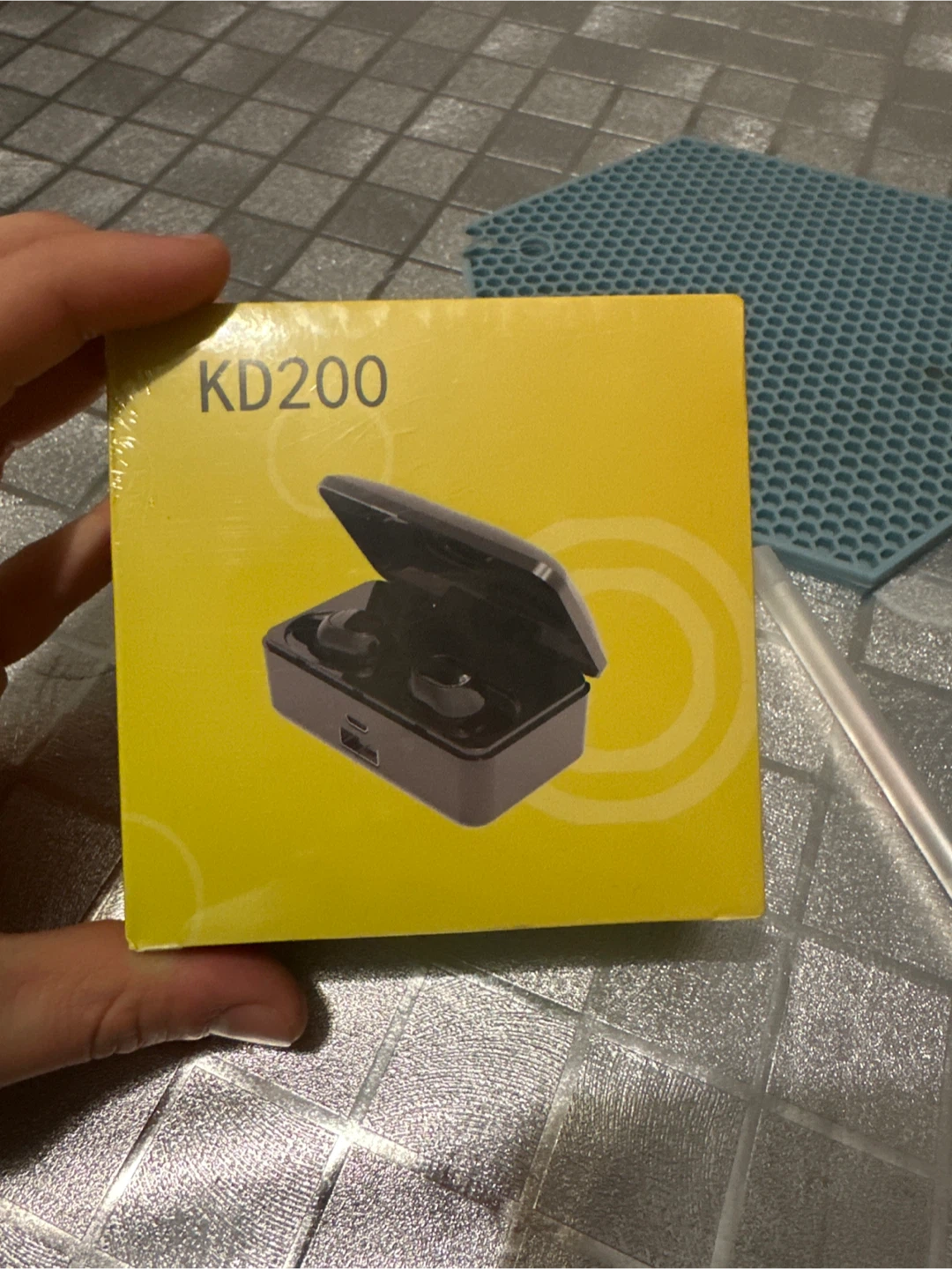KD200 Wireless Earbuds - New in Box!