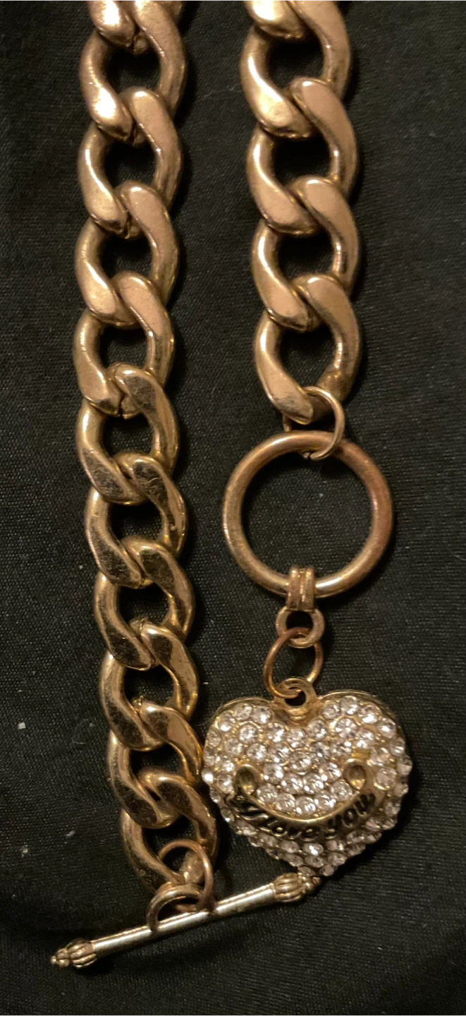 Gold Chain Heart Pendant Necklace - photo 2