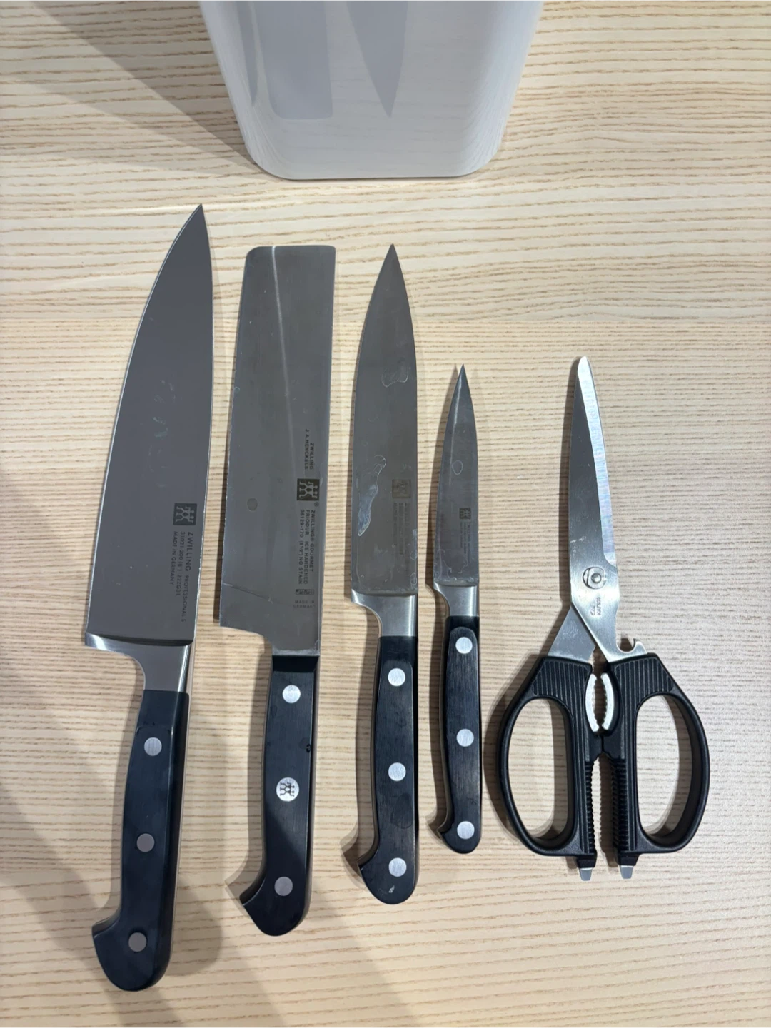 Zwilling J.A. Henckels Knife Set with Block - photo 2