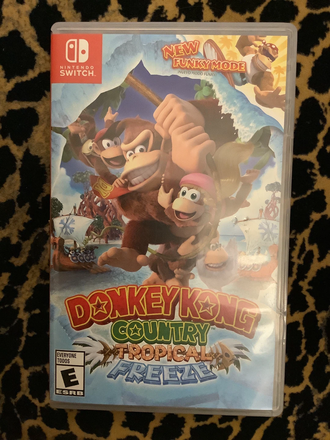 Donkey Kong Tropical Freeze (Nintendo Switch game) 🥕