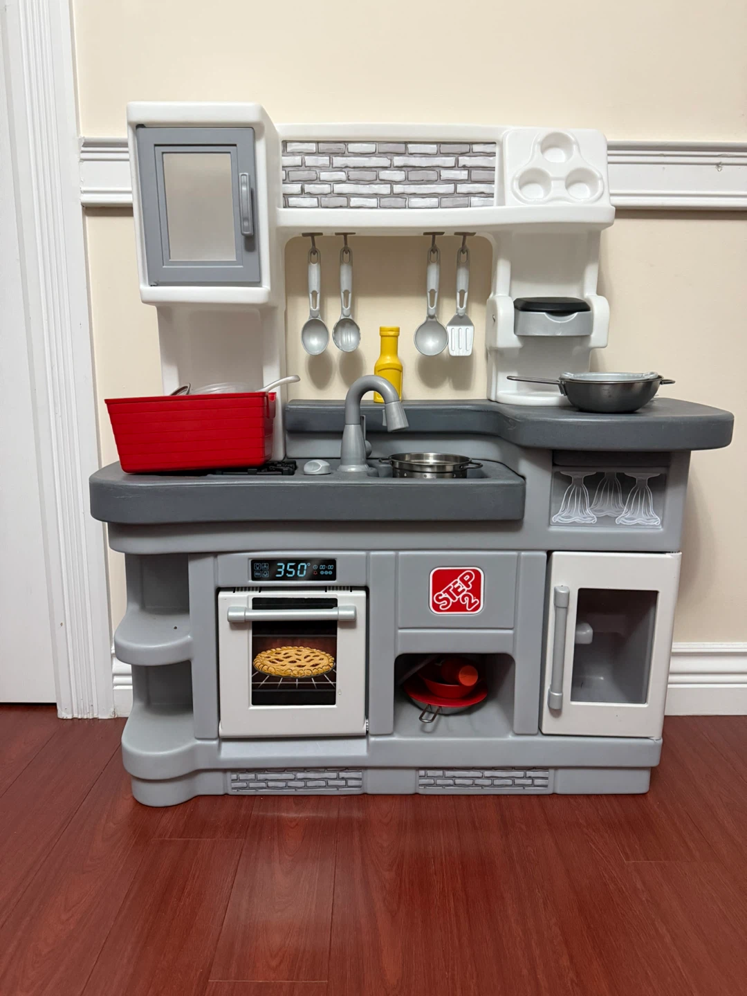 Step2 Play Kitchen