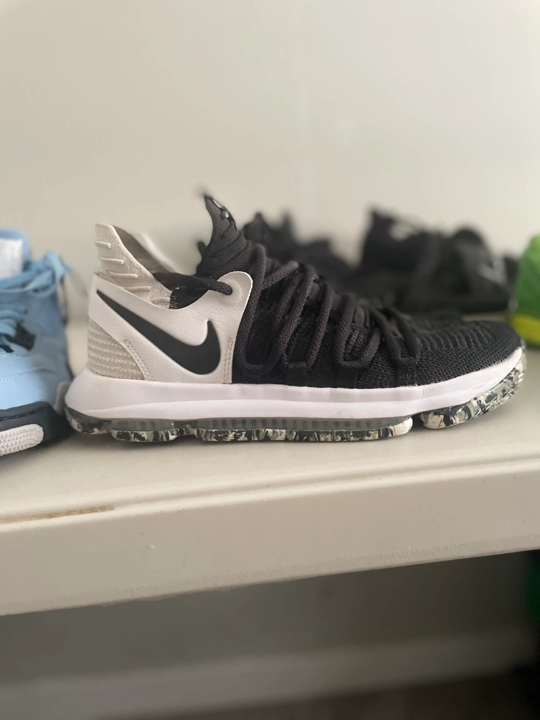Nike KD 10 Black/White Sneakers