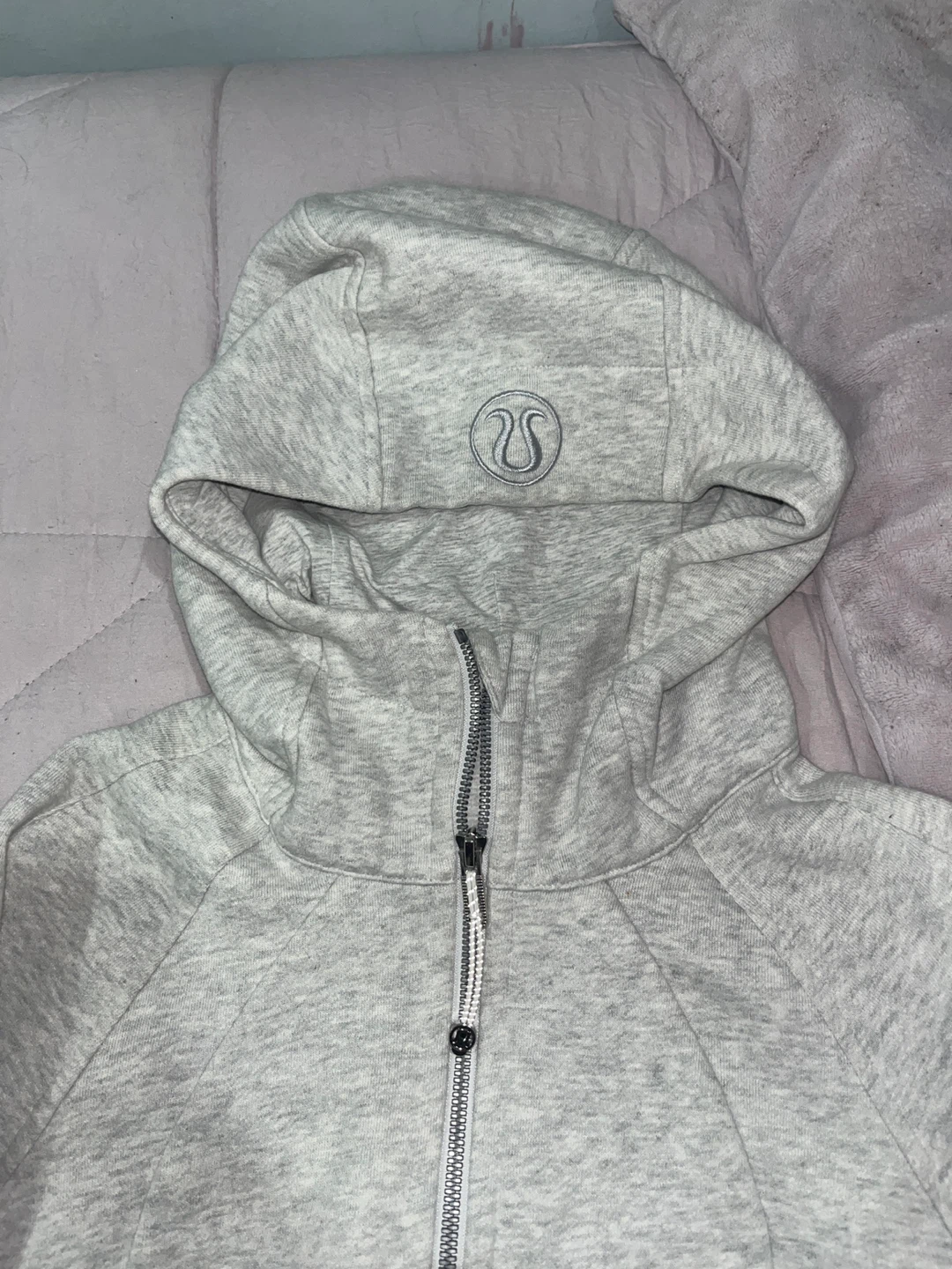 Lululemon Scuba Light Gray Full Zip Hoodie Size 4 - photo 3