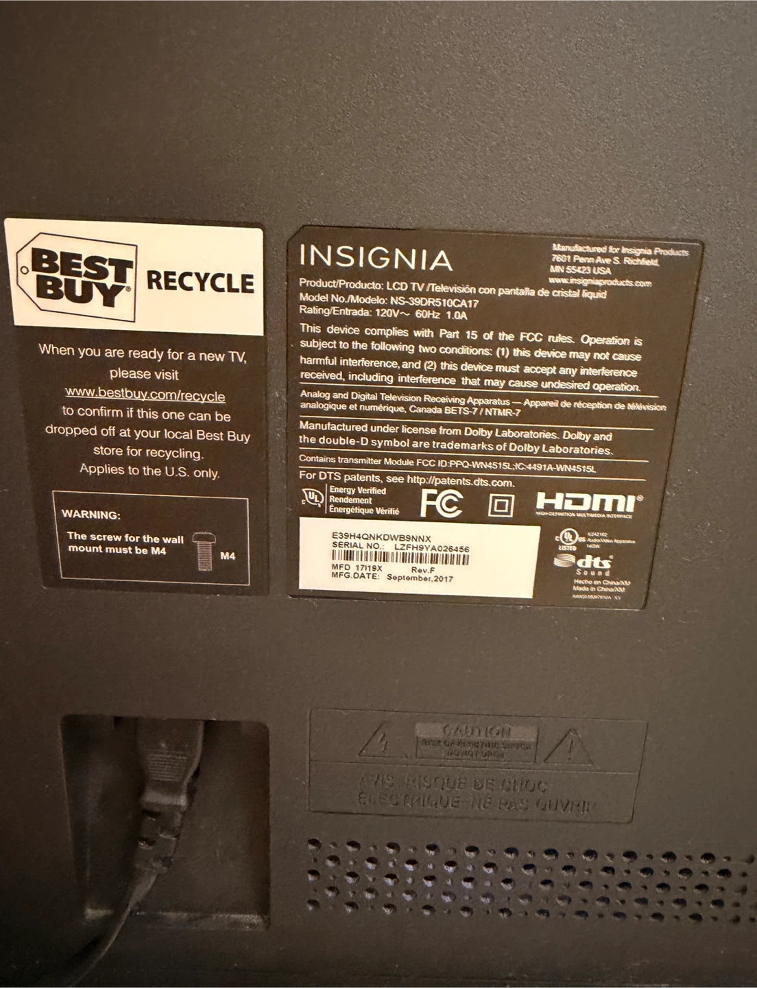 Insignia 40 inch Roku TV - photo 5