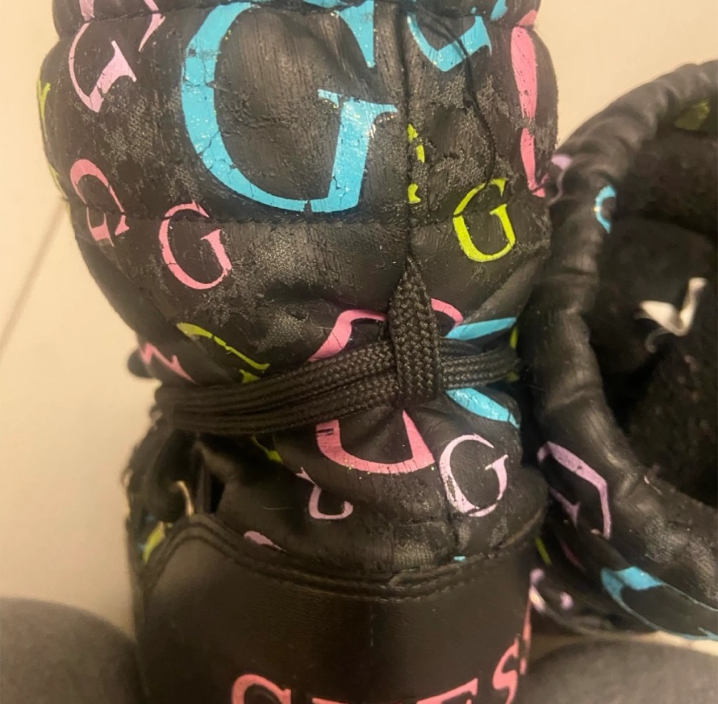Guess Black Winter Boots-Size 7T - photo 3