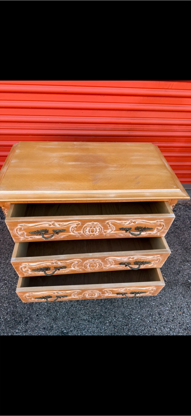 Vintage 3-Drawer Dresser French style design - photo 5