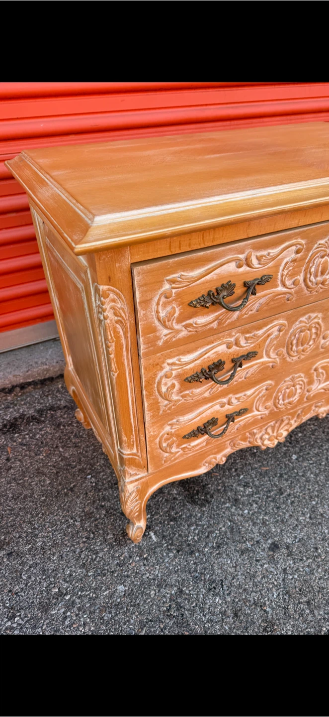 Vintage 3-Drawer Dresser French style design - photo 4