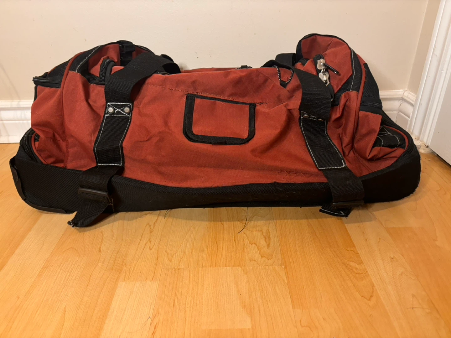 Extremely Rare Vintage Authentic Jeep Hybrid Travel Bag - Unused - photo 2