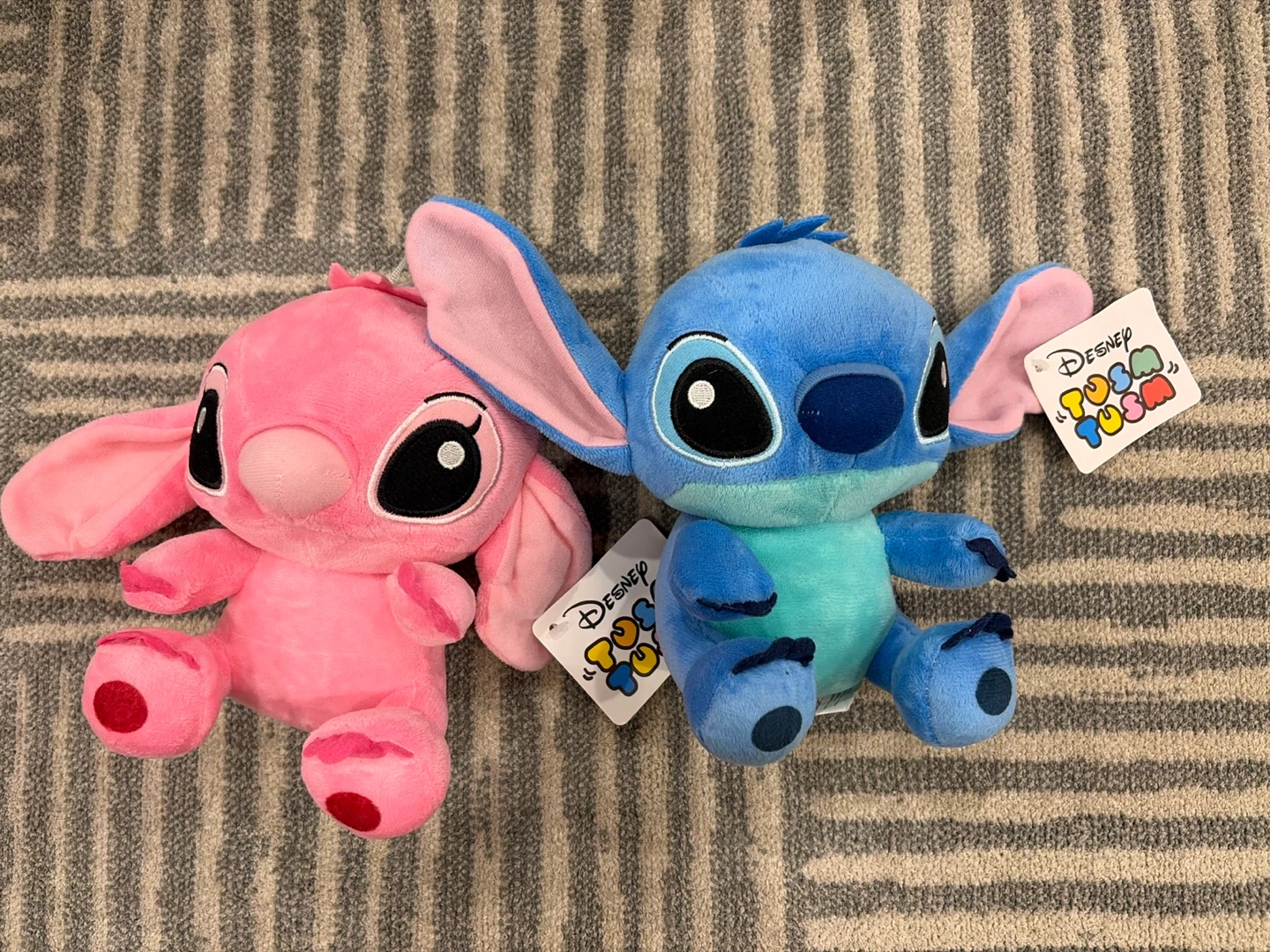 Disney Tsum Tsum Plush - Stitch & Angel 🥕