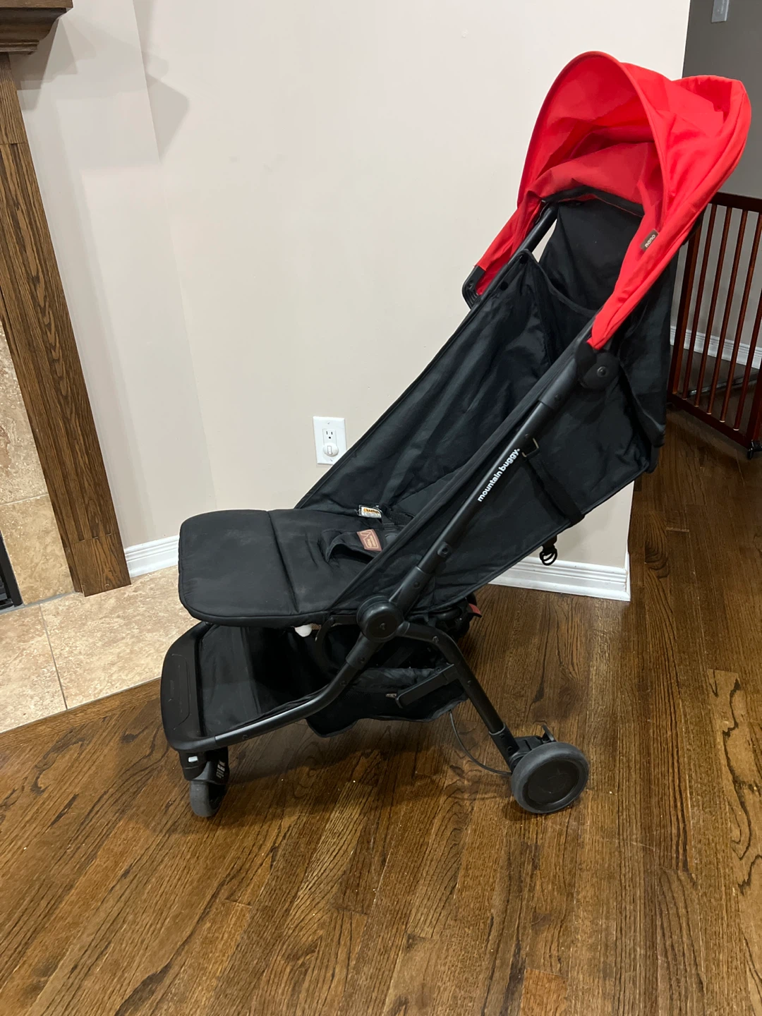 Mountain Buggy Nano Stroller - Black and Red - photo 2
