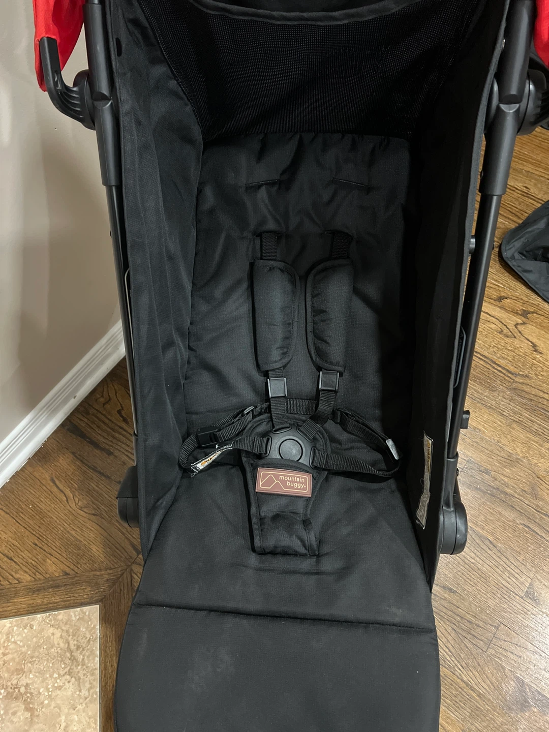 Mountain Buggy Nano Stroller - Black and Red - photo 4