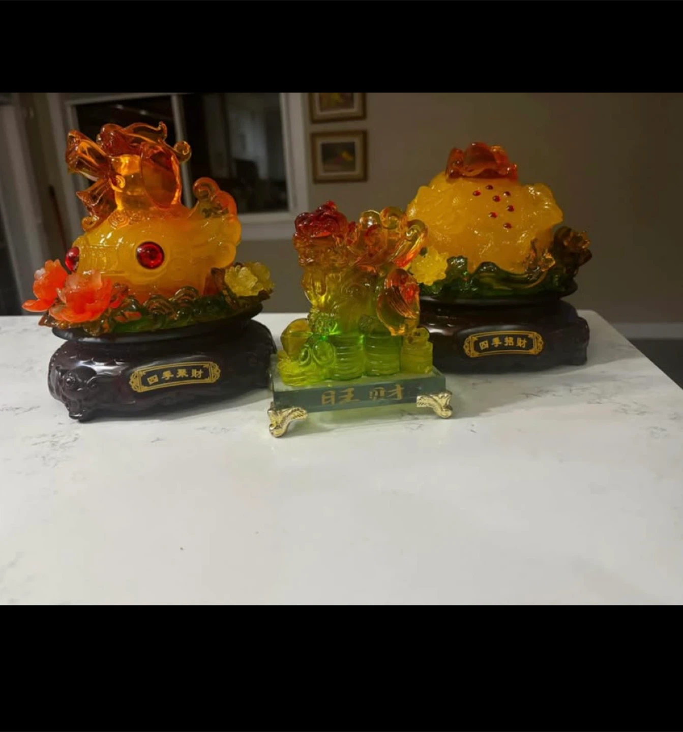 Decorative figurines