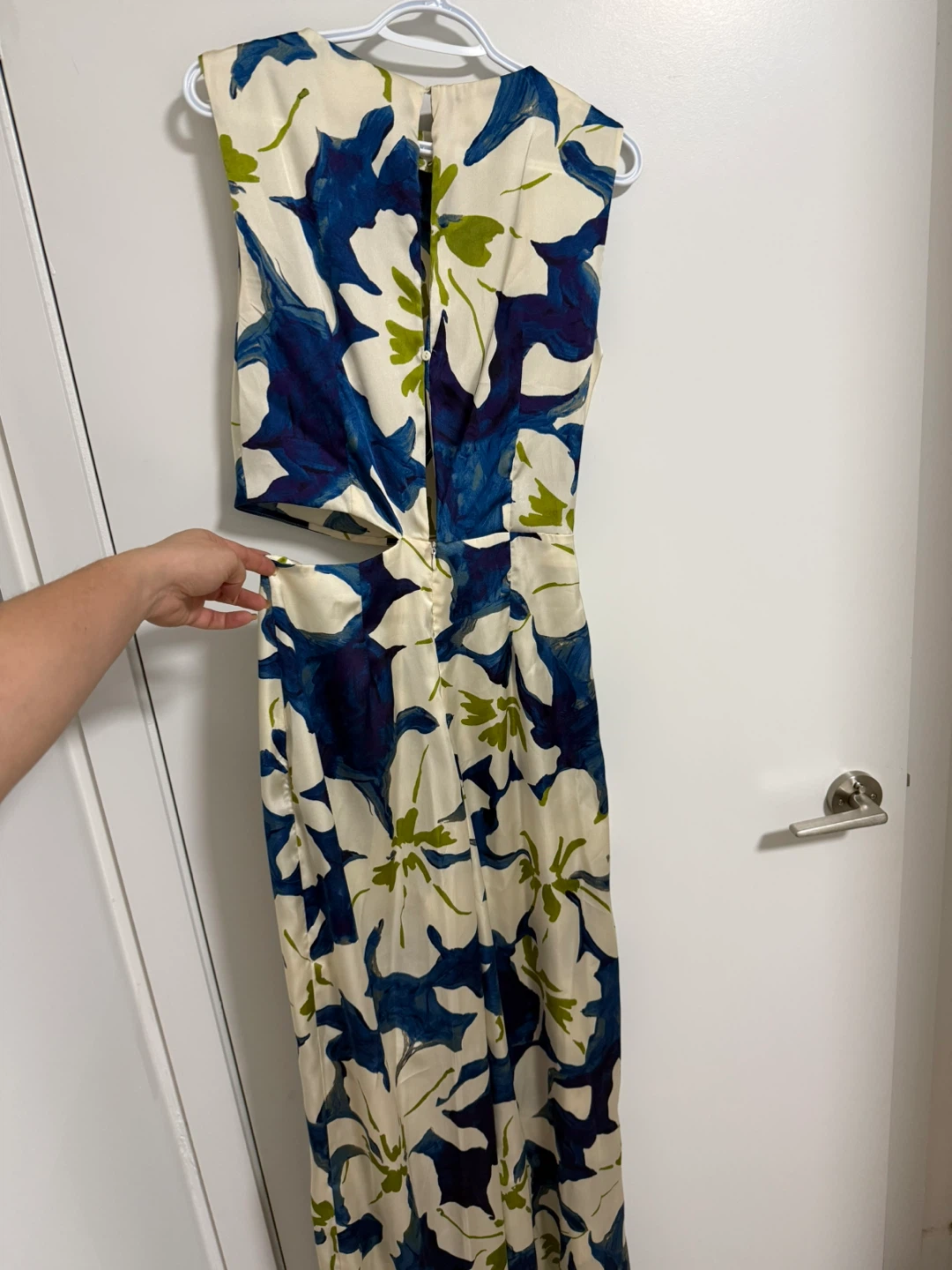 Zara Floral Print Jumpsuit- Size S - photo 3