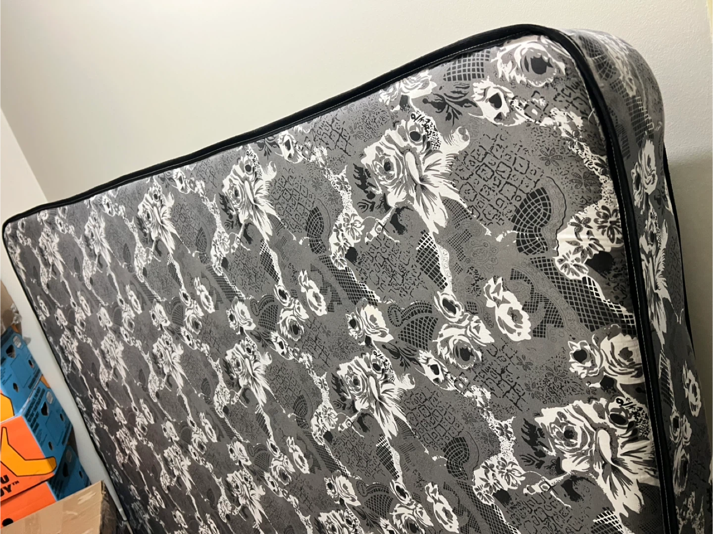 Full size Mattress - photo 2