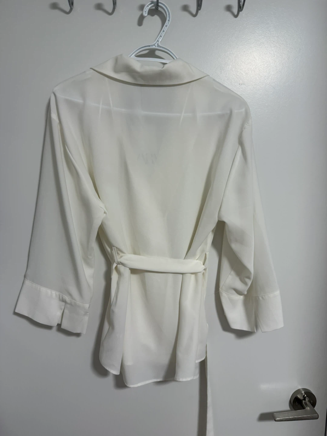 NWT - Zara Satin Effect Lapel Shirt - Size S - photo 4