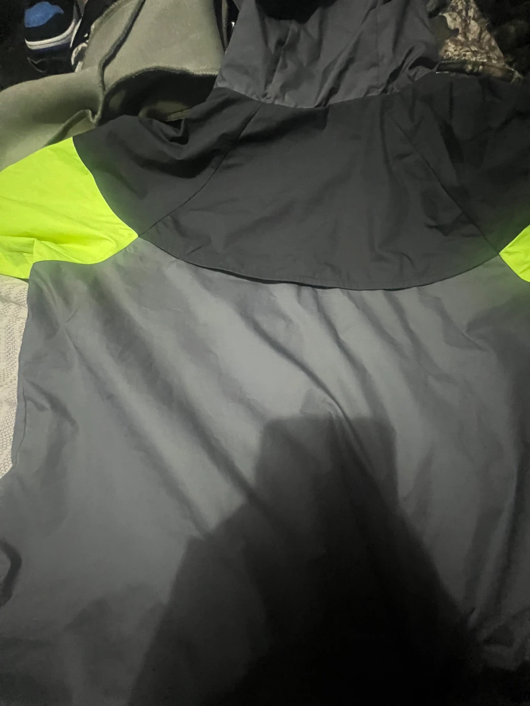 Nike Windrunner Jacket - Grey/Black/Neon - Size L