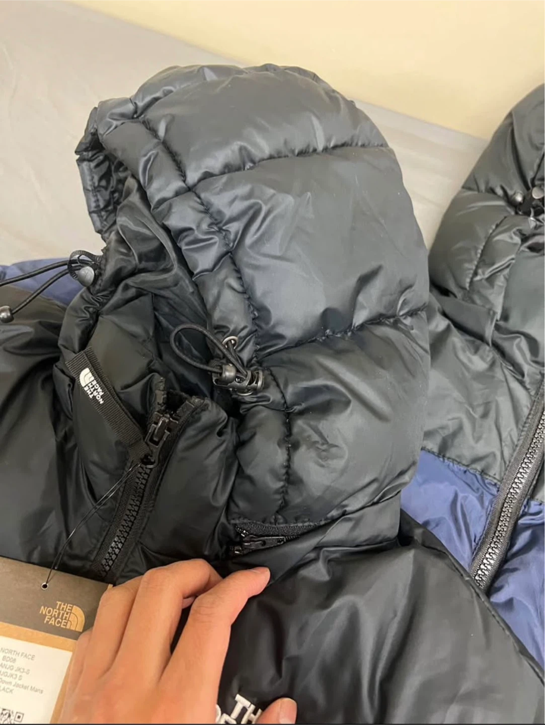 The North Face 700 Down Jacket - Size S - photo 4