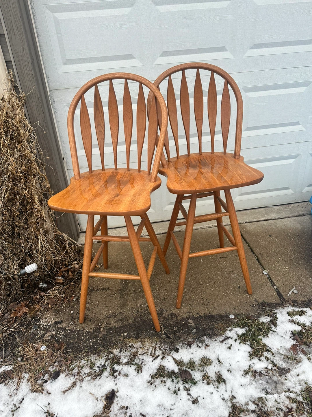 🥕Set of 2 Windsor Style Bar Stools