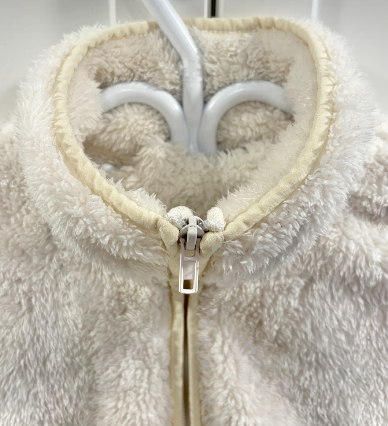 Forever 21 Fuzzy Womens Jacket - Cream/White - photo 4