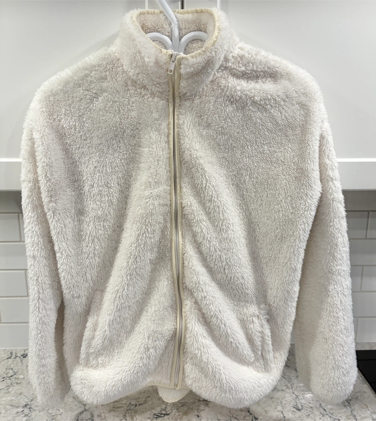 Forever 21 Fuzzy Womens Jacket - Cream/White