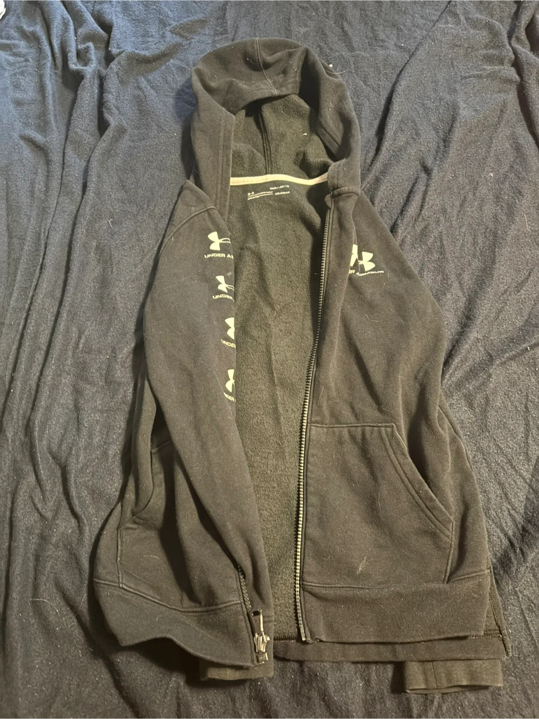 Under Armour Black Full Zip Hoodie kids medium