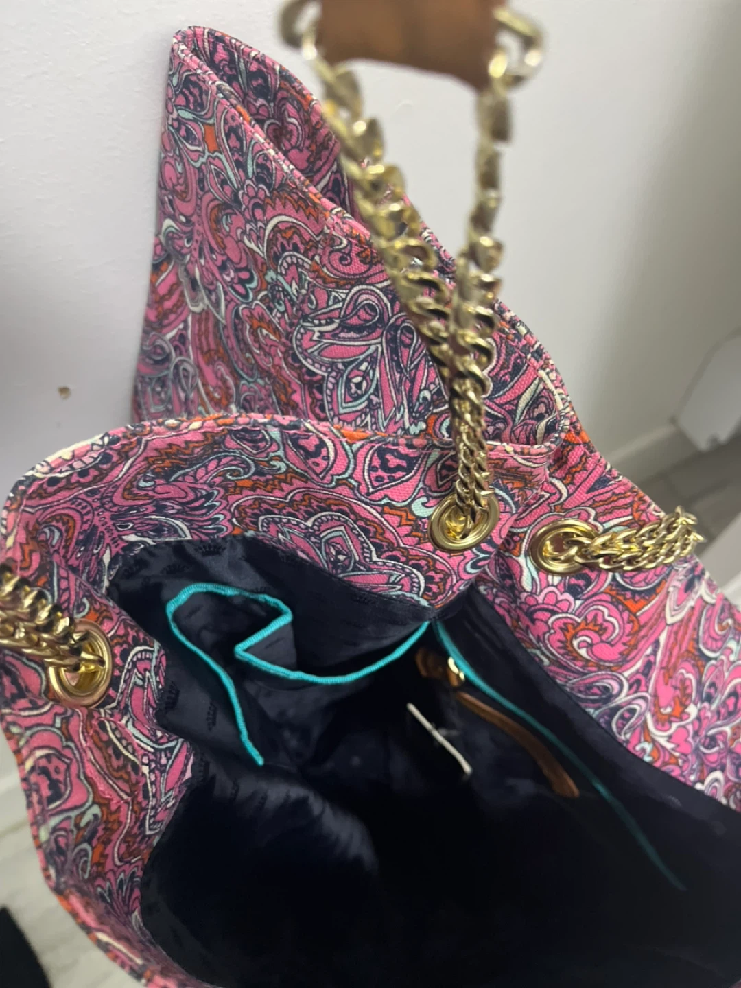 Juicy Couture Pink Paisley Tote Bag - photo 4