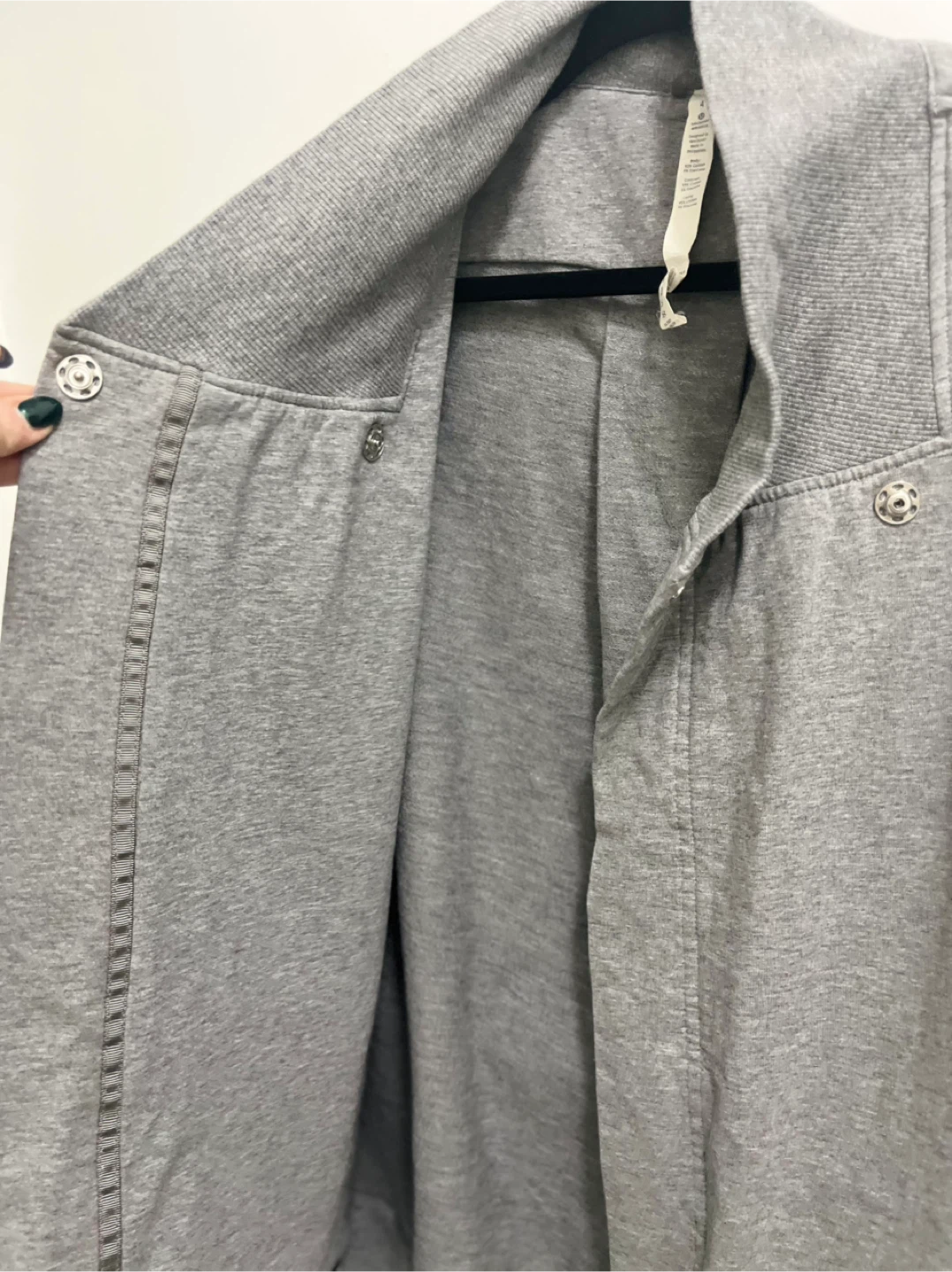 Lululemon Grey Wrap Jacket - photo 4