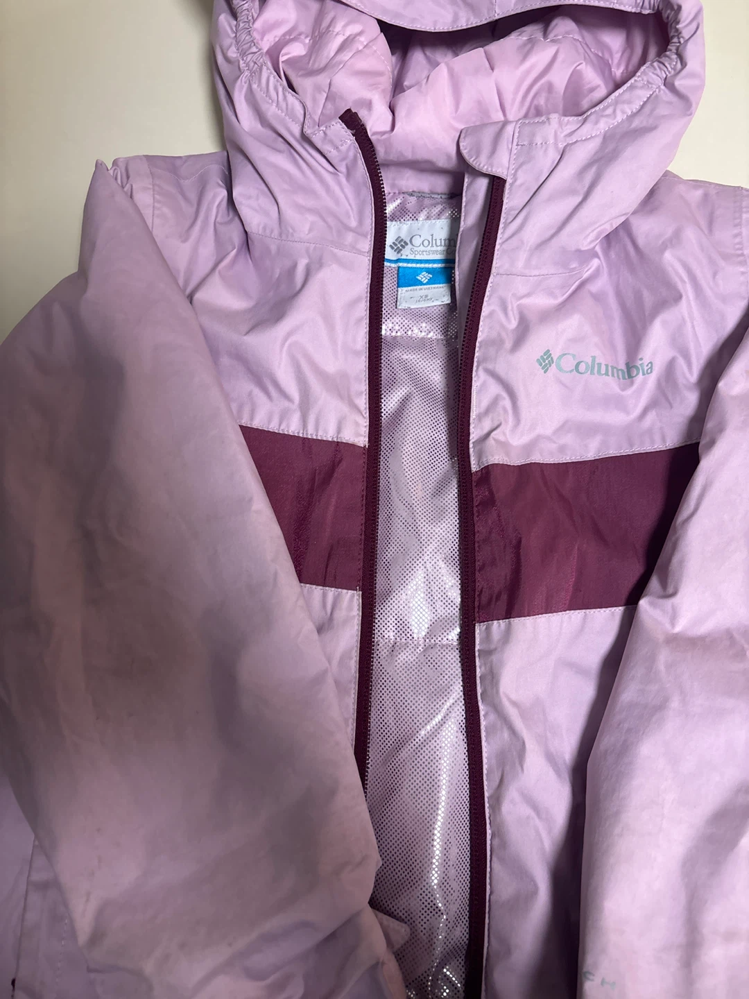 Columbia Lilac & Burgundy Jacket - Size XS