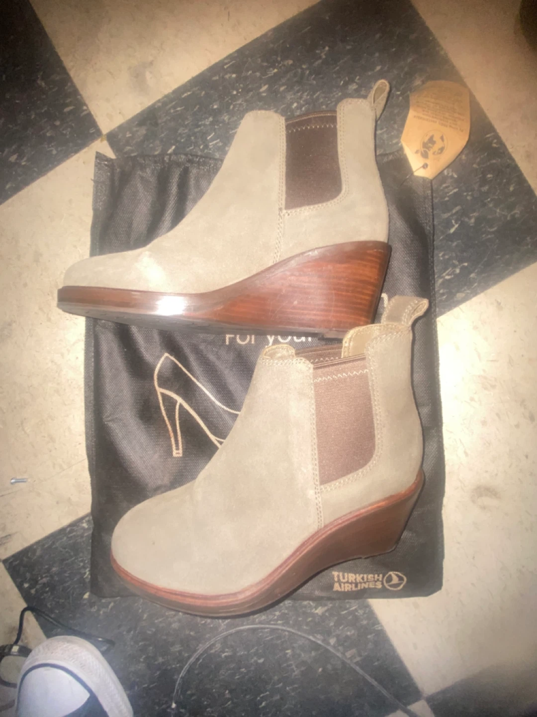 Beige Chelsea Boots - photo 4