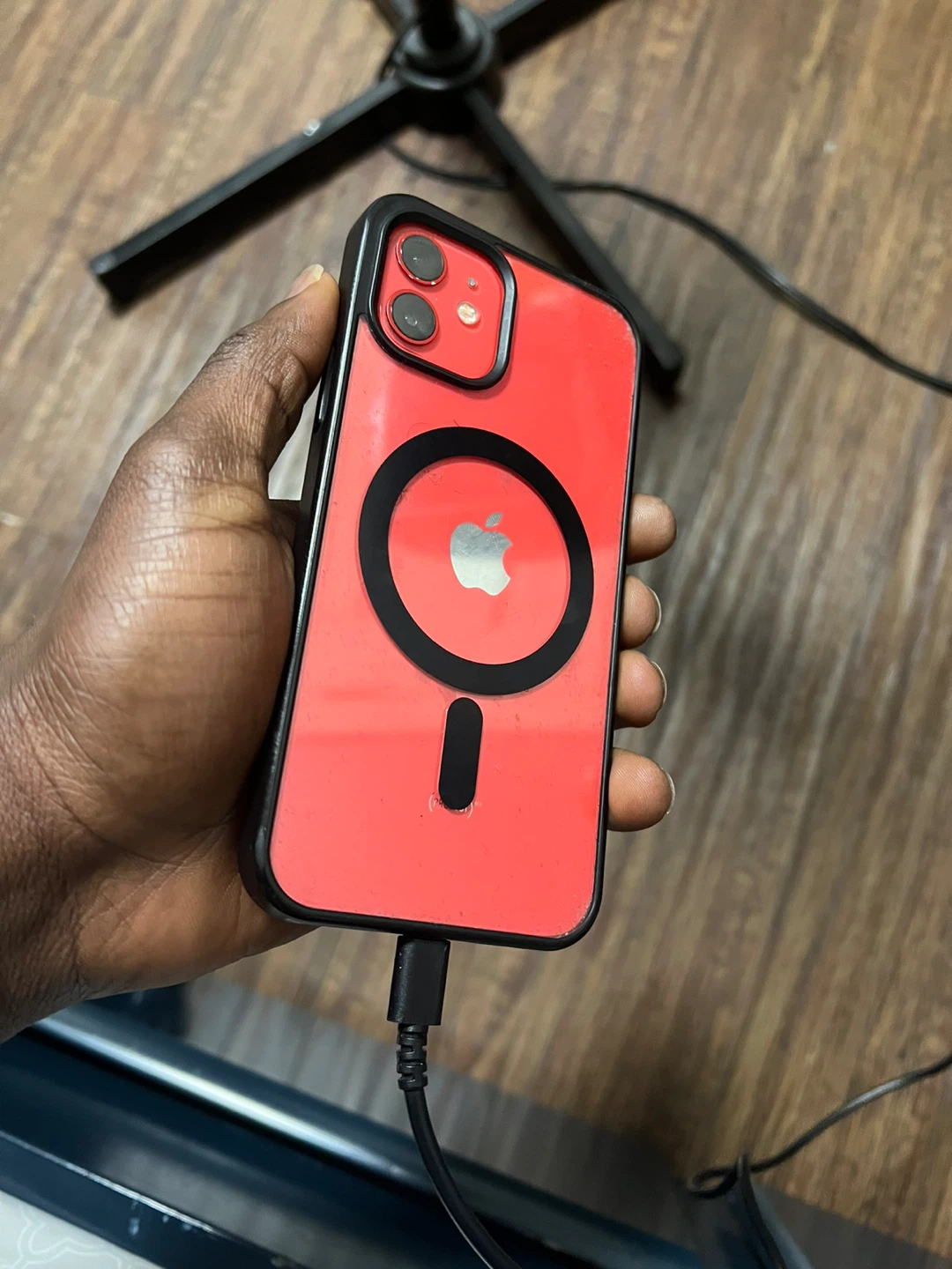 iPhone 12 - 64GB - photo 2