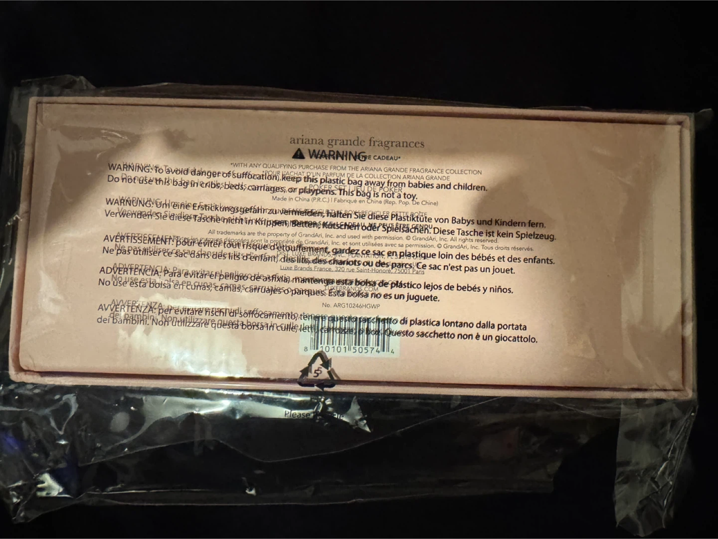 Ariana Grande Fragrances Game Set - New in Box! - photo 2