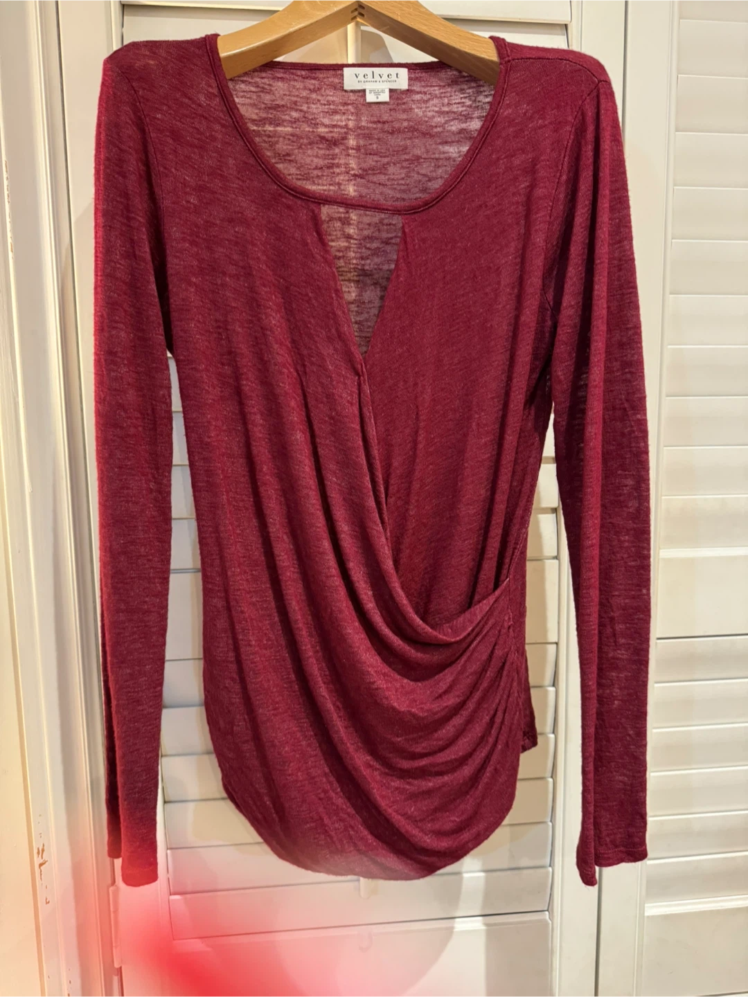 Velvet by Graham & Spencer Top - Size Small