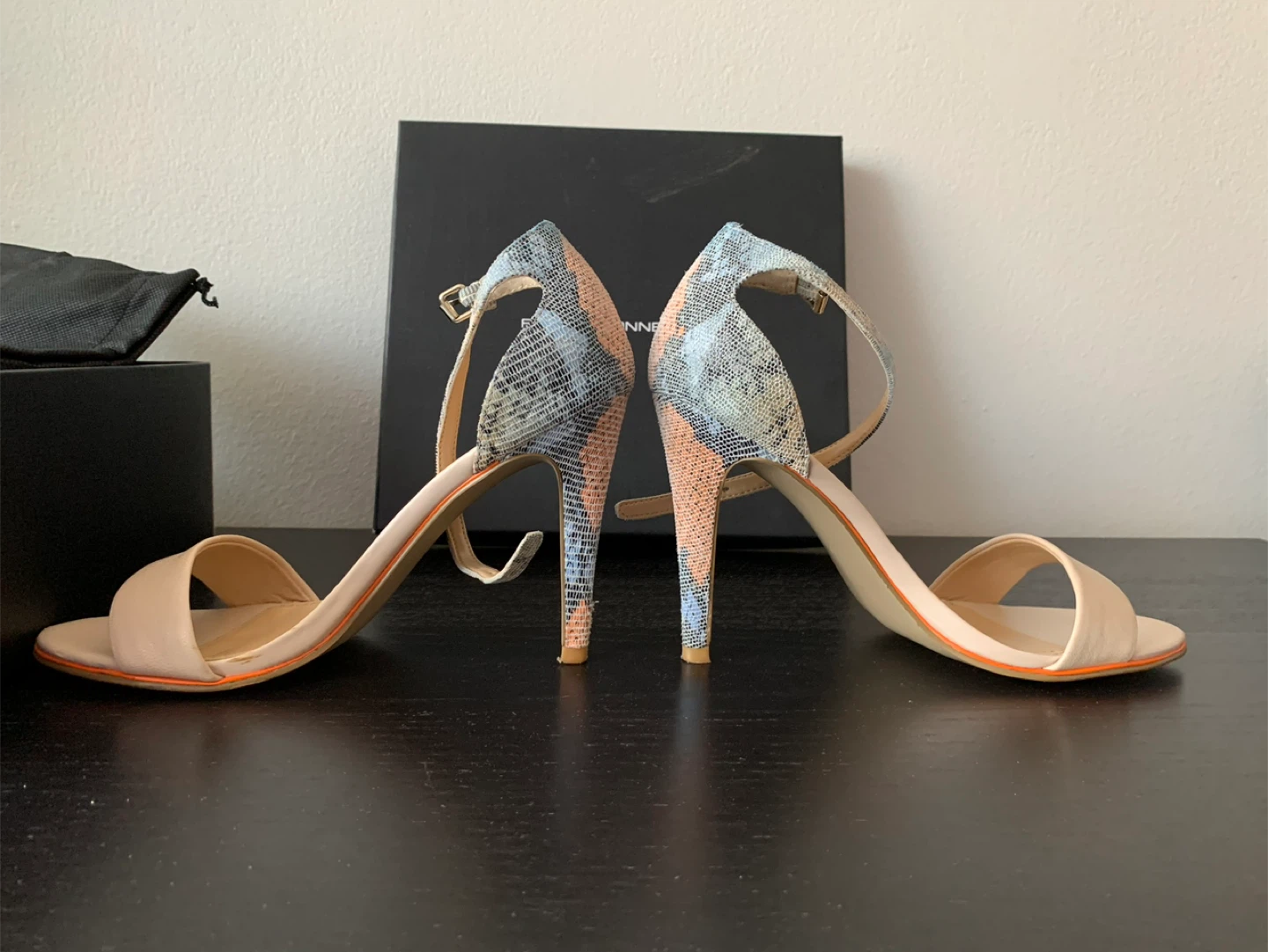 French Connection Heels, Size 6 - photo 4